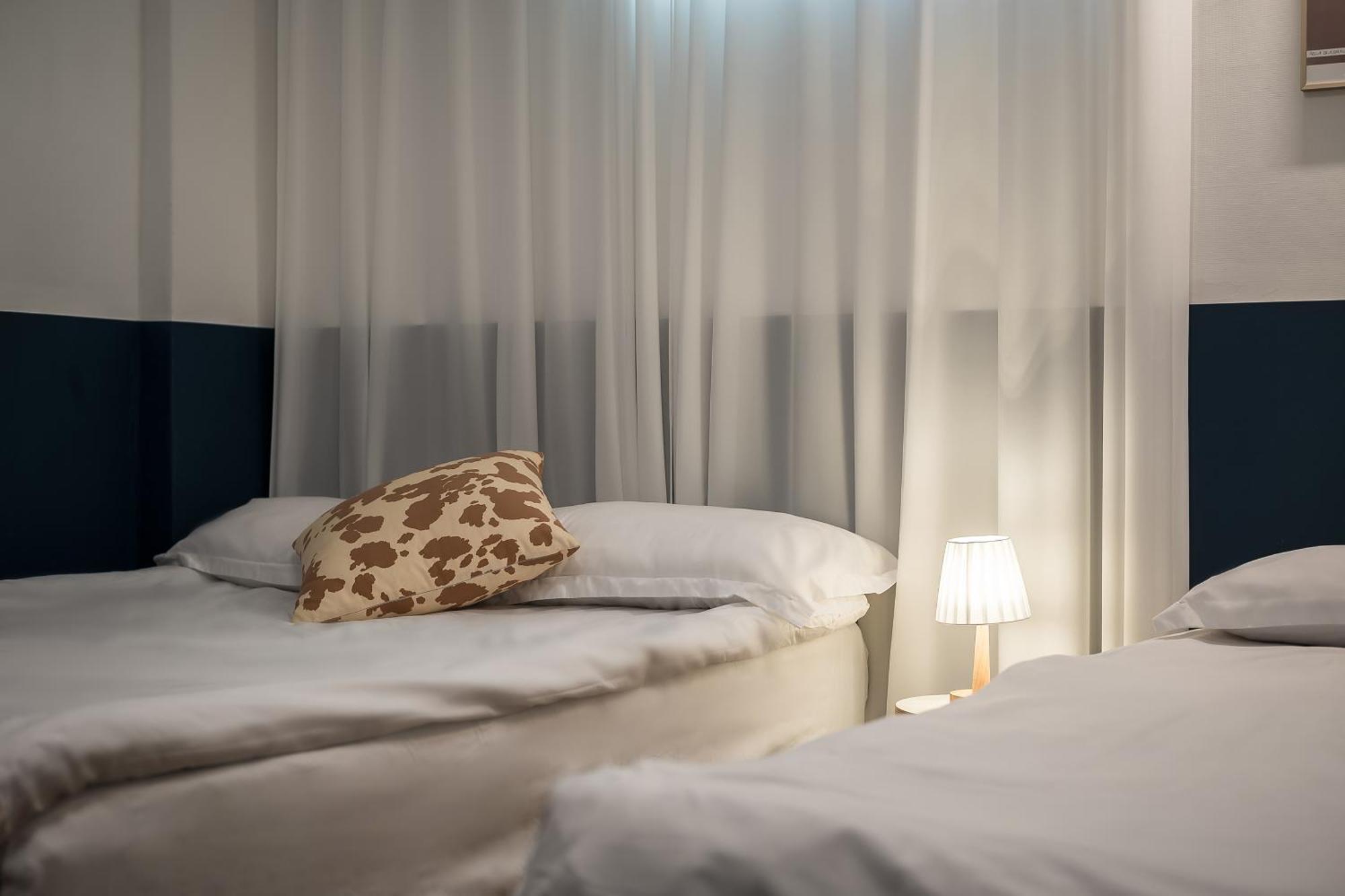 Ssh Myeongdong Dongdo Hostel โซล ภายนอก รูปภาพ