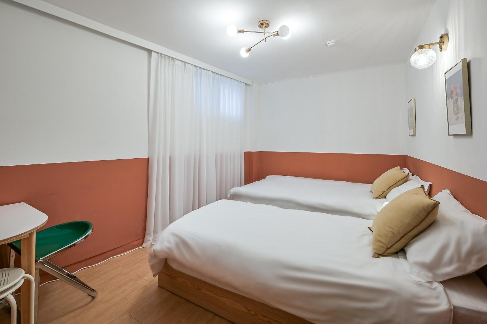 Ssh Myeongdong Dongdo Hostel โซล ภายนอก รูปภาพ