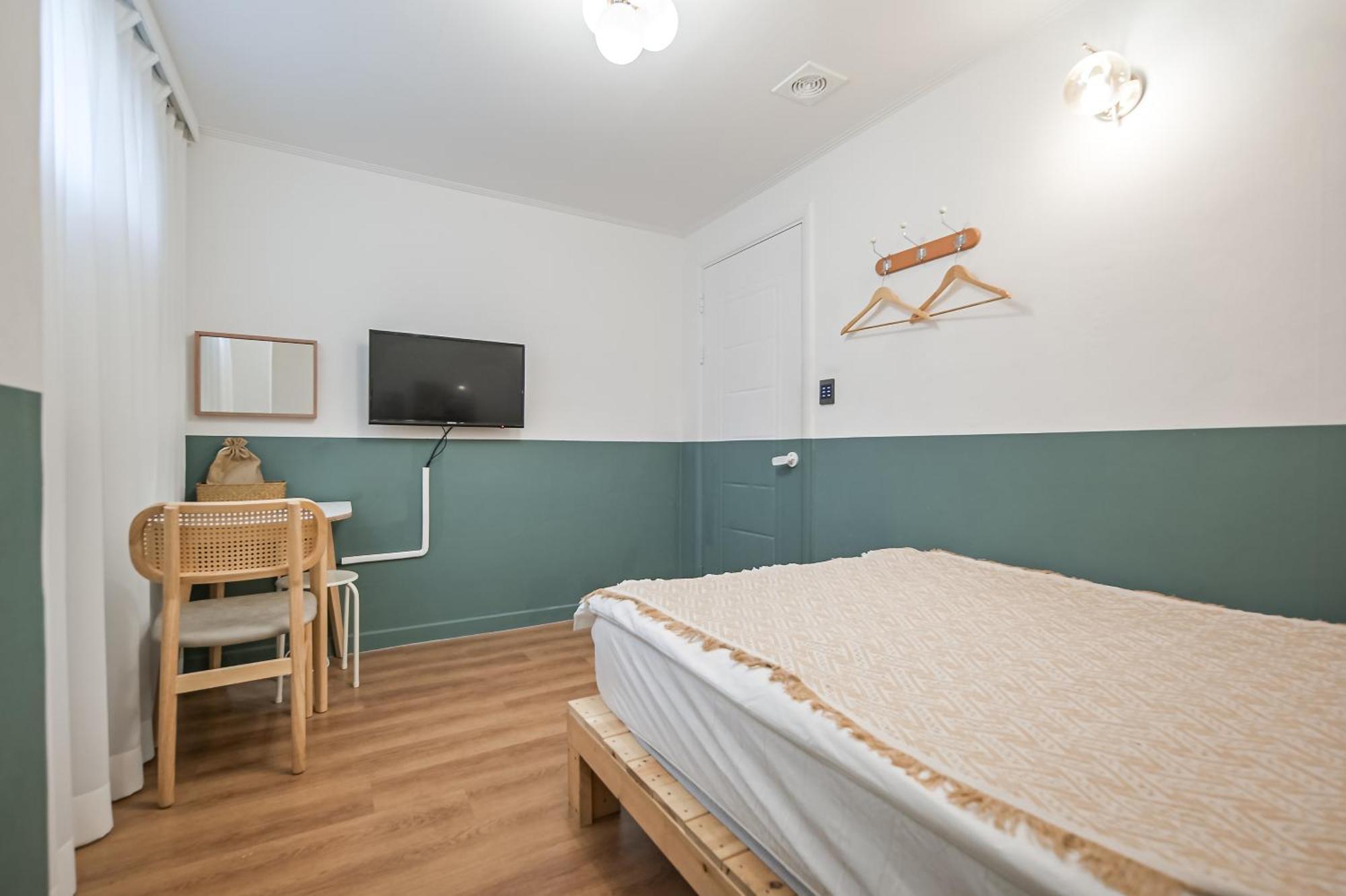 Ssh Myeongdong Dongdo Hostel โซล ภายนอก รูปภาพ