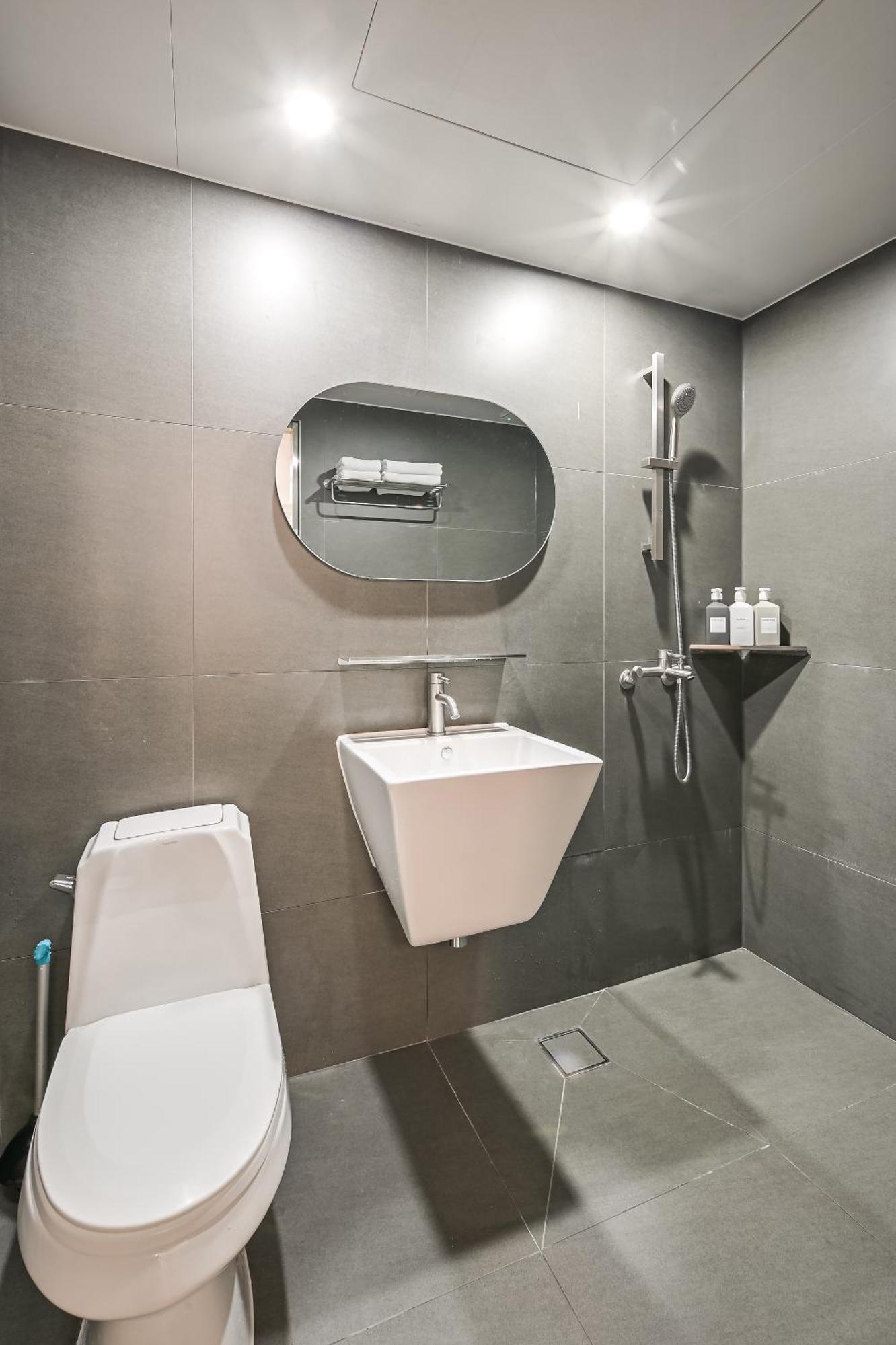 Ssh Myeongdong Dongdo Hostel โซล ห้อง รูปภาพ